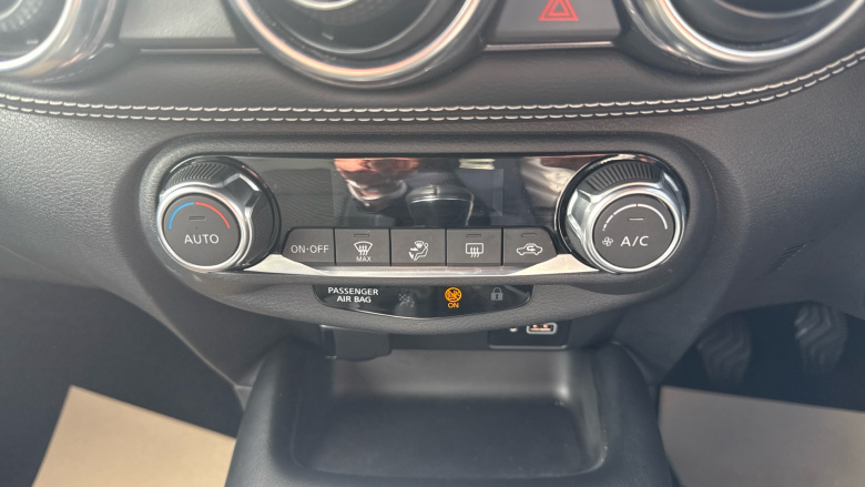 Nissan Juke 1.0 DiG-T 114 N-Connecta 5dr Petrol Hatchback